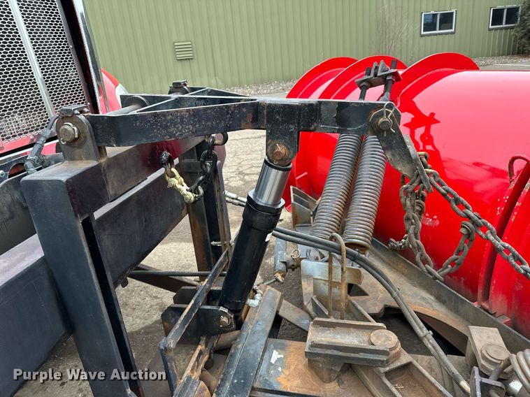 image for item DL7880 2005 Peterbilt  335 dump truck