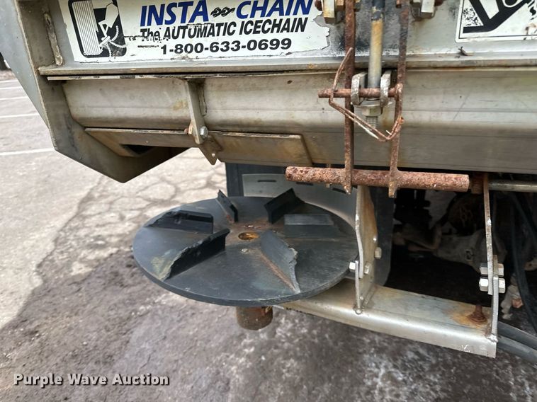 image for item DL7880 2005 Peterbilt  335 dump truck