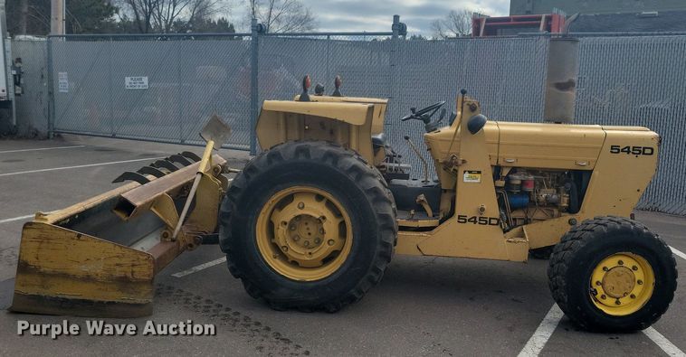 image for item DL7881 1995 New Holland 545D landscape tractor