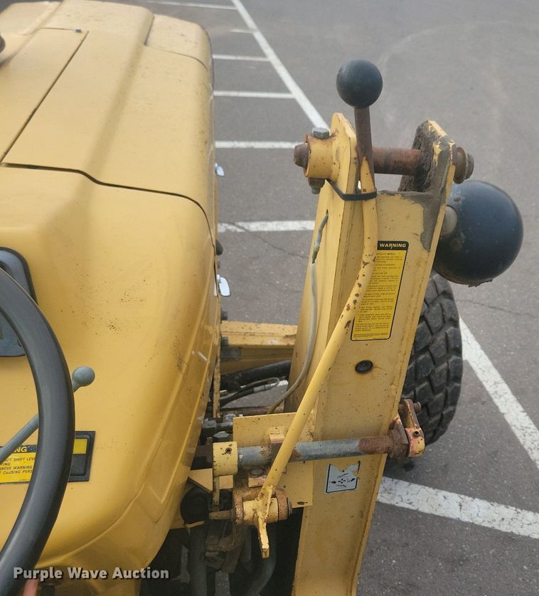 image for item DL7881 1995 New Holland 545D landscape tractor