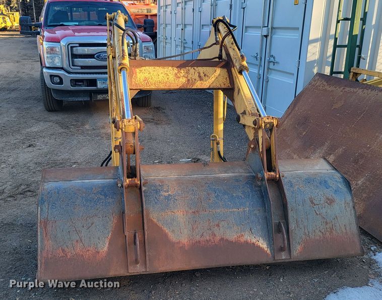 image for item DL7881 1995 New Holland 545D landscape tractor