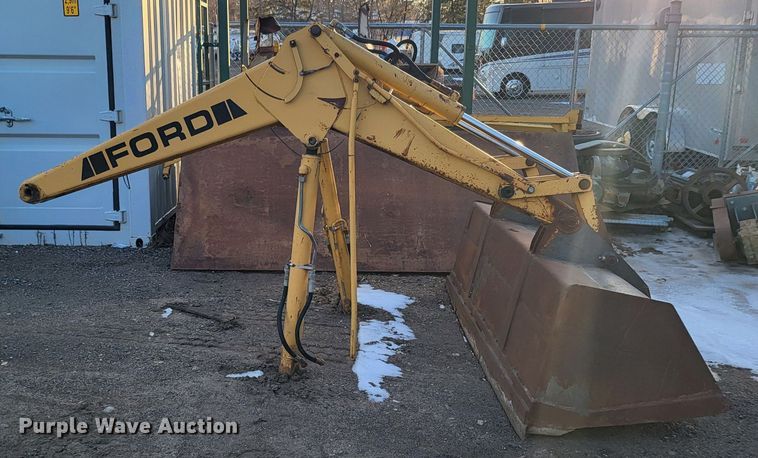 image for item DL7881 1995 New Holland 545D landscape tractor