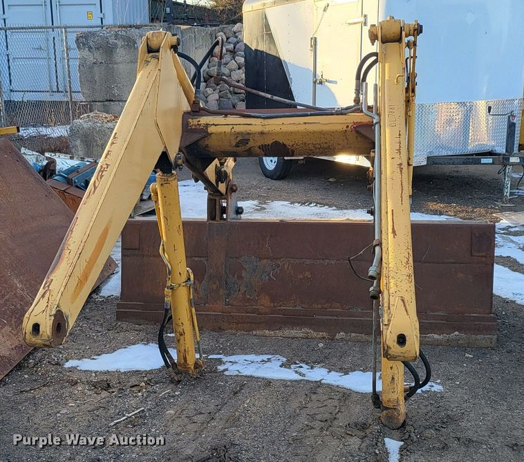 image for item DL7881 1995 New Holland 545D landscape tractor