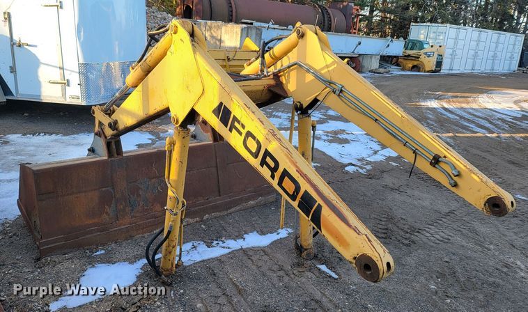 image for item DL7881 1995 New Holland 545D landscape tractor