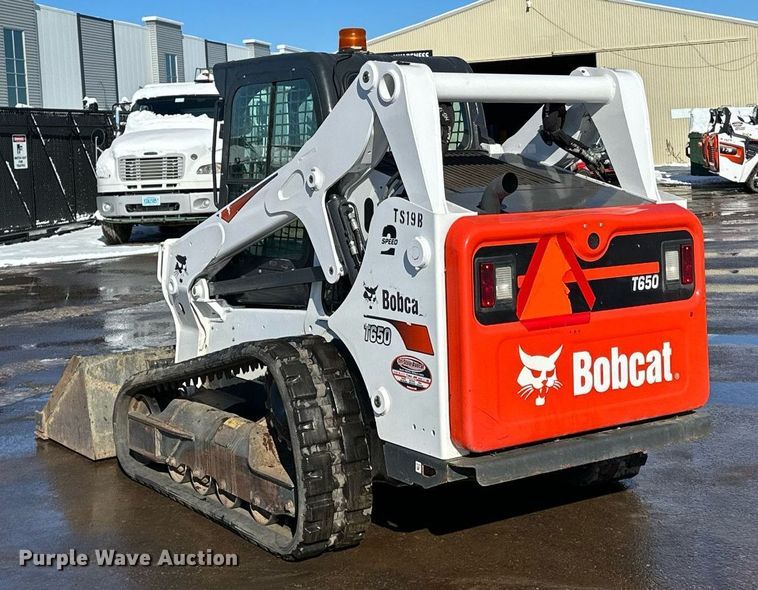 image for item DL7882 2019 Bobcat T650 tracked skid steer loader