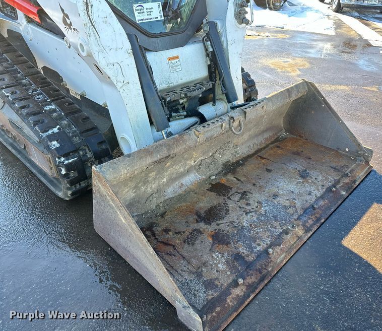 image for item DL7882 2019 Bobcat T650 tracked skid steer loader