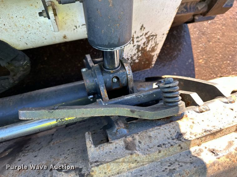 image for item DL7882 2019 Bobcat T650 tracked skid steer loader