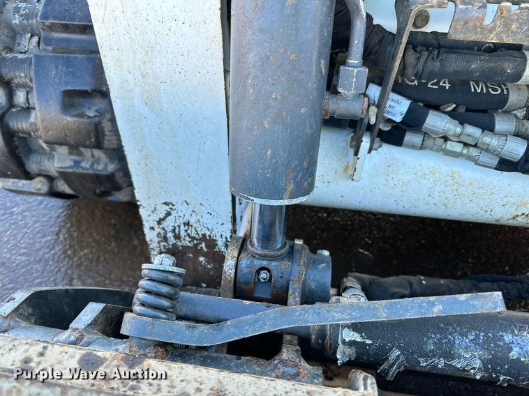 image for item DL7882 2019 Bobcat T650 tracked skid steer loader