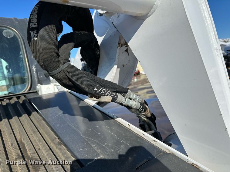 image for item DL7882 2019 Bobcat T650 tracked skid steer loader