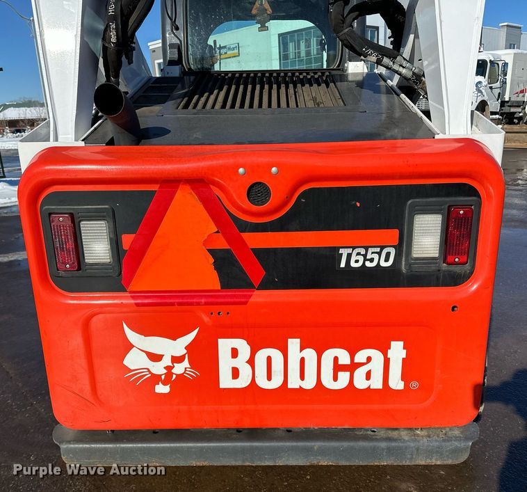 image for item DL7882 2019 Bobcat T650 tracked skid steer loader