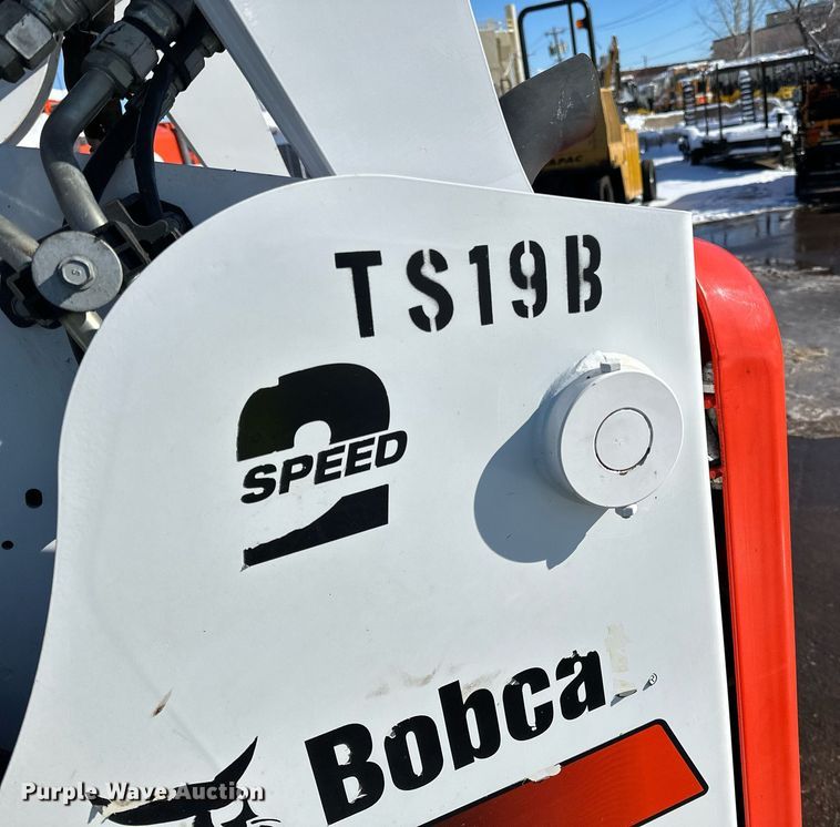 image for item DL7882 2019 Bobcat T650 tracked skid steer loader