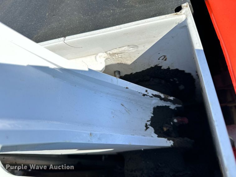 image for item DL7882 2019 Bobcat T650 tracked skid steer loader