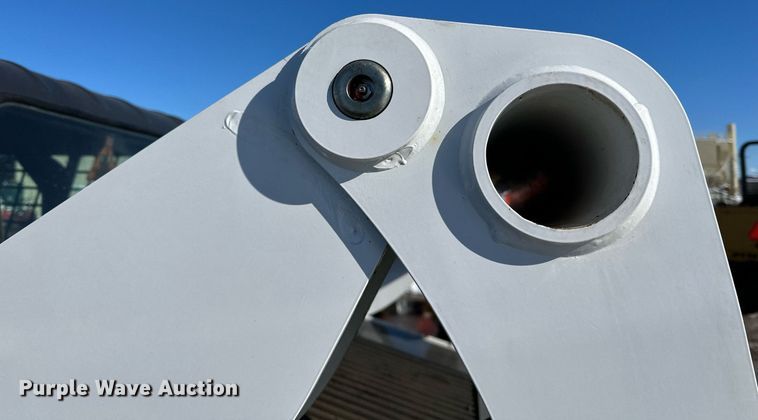 image for item DL7882 2019 Bobcat T650 tracked skid steer loader