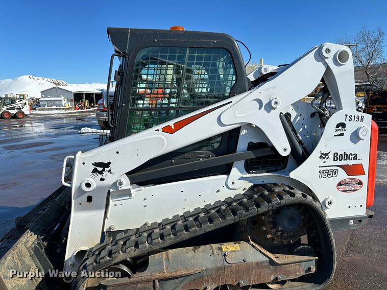 image for item DL7882 2019 Bobcat T650 tracked skid steer loader