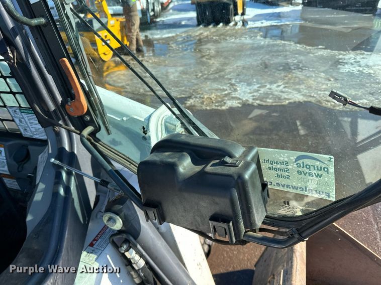 image for item DL7882 2019 Bobcat T650 tracked skid steer loader