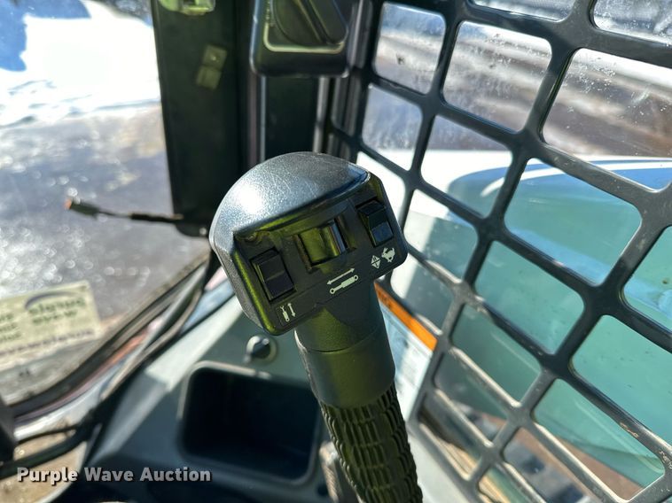 image for item DL7882 2019 Bobcat T650 tracked skid steer loader