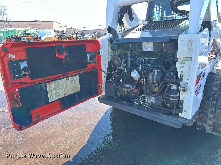 image for item DL7882 2019 Bobcat T650 tracked skid steer loader