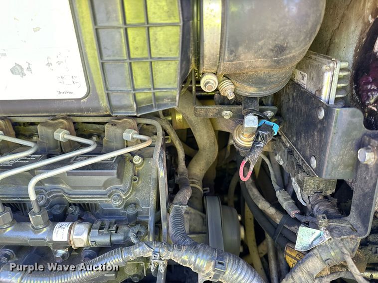 image for item DL7882 2019 Bobcat T650 tracked skid steer loader