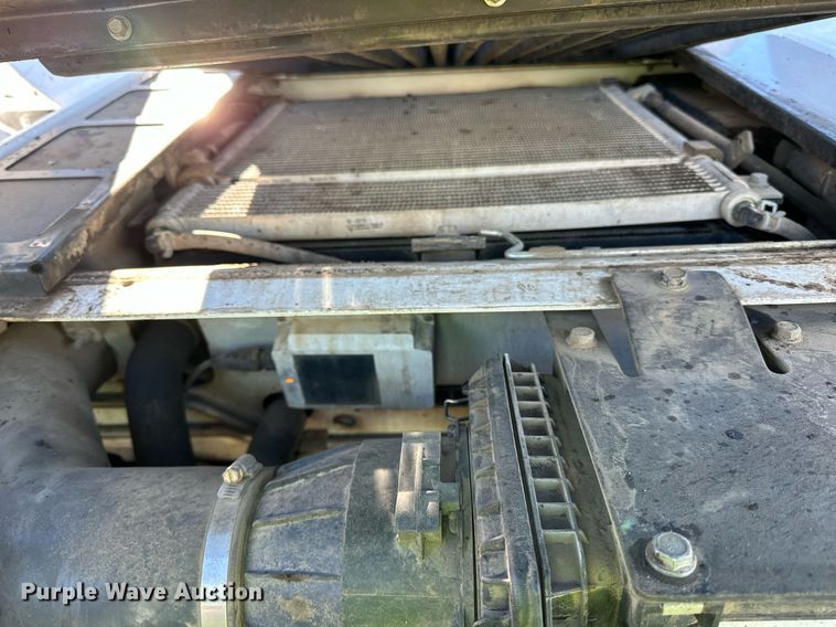 image for item DL7882 2019 Bobcat T650 tracked skid steer loader