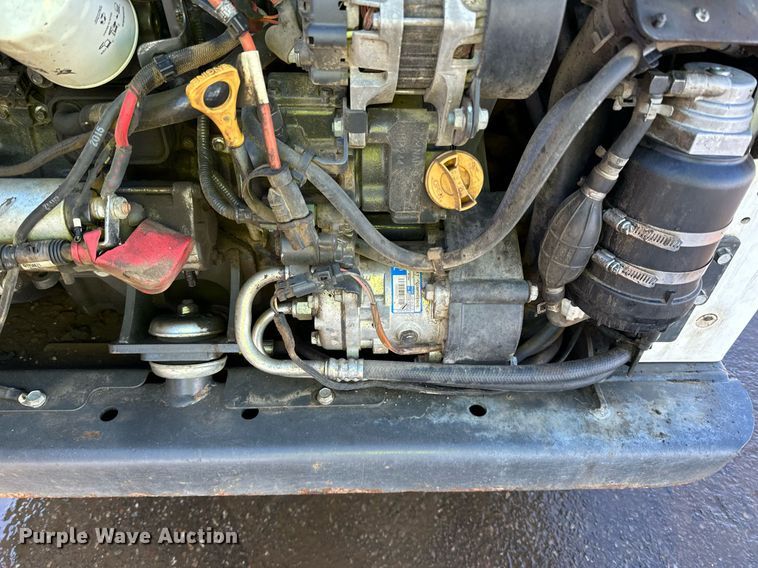 image for item DL7882 2019 Bobcat T650 tracked skid steer loader