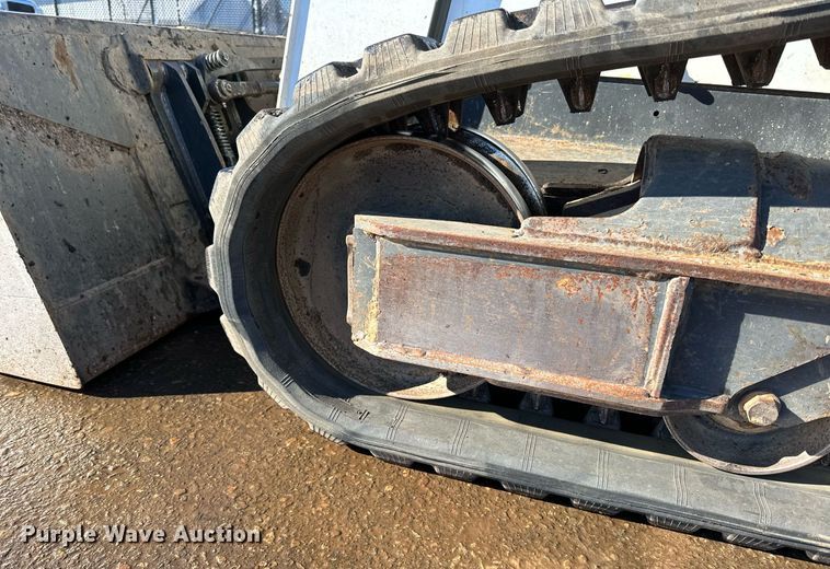 image for item DL7882 2019 Bobcat T650 tracked skid steer loader