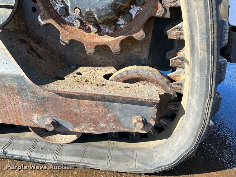 image for item DL7882 2019 Bobcat T650 tracked skid steer loader