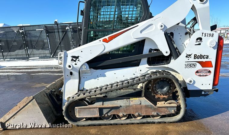 image for item DL7882 2019 Bobcat T650 tracked skid steer loader