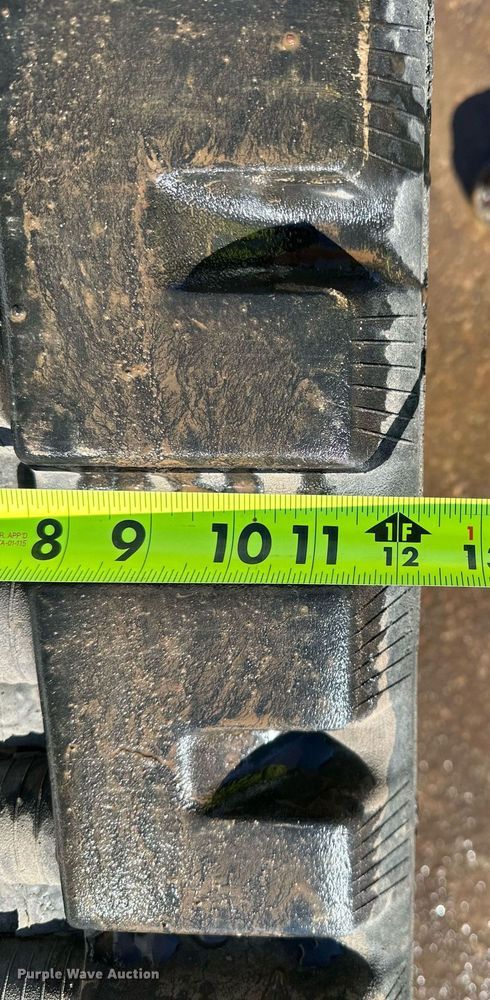 image for item DL7882 2019 Bobcat T650 tracked skid steer loader