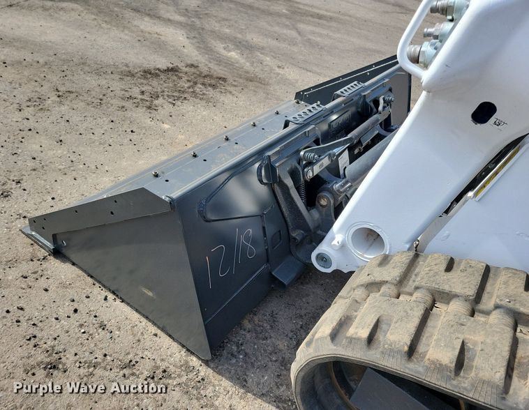 image for item DL7883 2021 Bobcat T76 skid steer loader