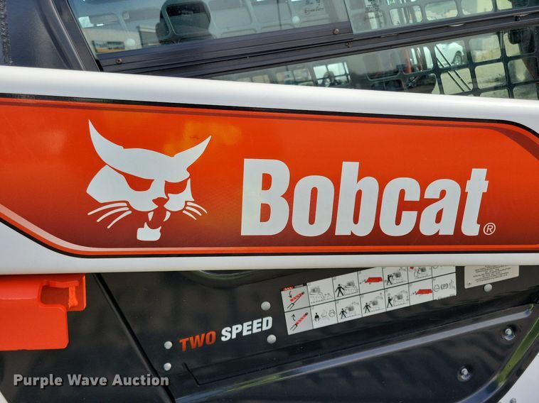 image for item DL7883 2021 Bobcat T76 skid steer loader
