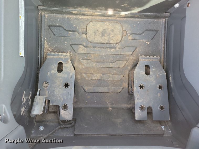 image for item DL7883 2021 Bobcat T76 skid steer loader