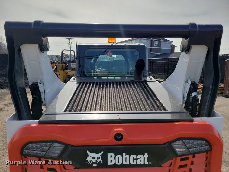 image for item DL7883 2021 Bobcat T76 skid steer loader