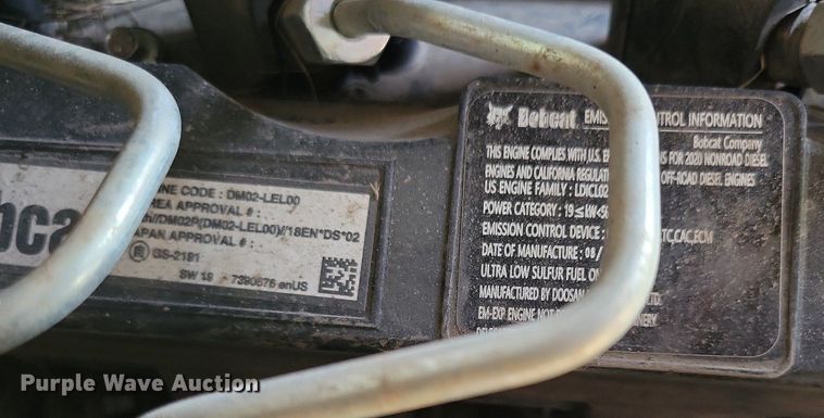 image for item DL7883 2021 Bobcat T76 skid steer loader