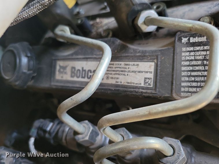 image for item DL7883 2021 Bobcat T76 skid steer loader