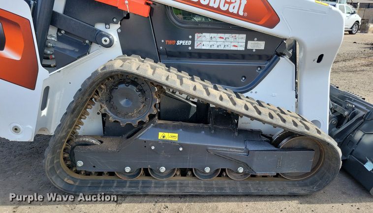 image for item DL7883 2021 Bobcat T76 skid steer loader