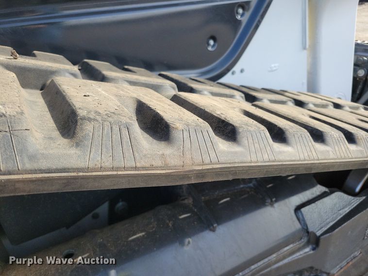 image for item DL7883 2021 Bobcat T76 skid steer loader