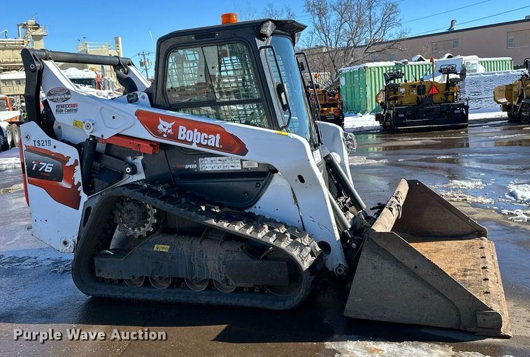 image for item DL7884 2021 Bobcat T76 tracked skid steer loader