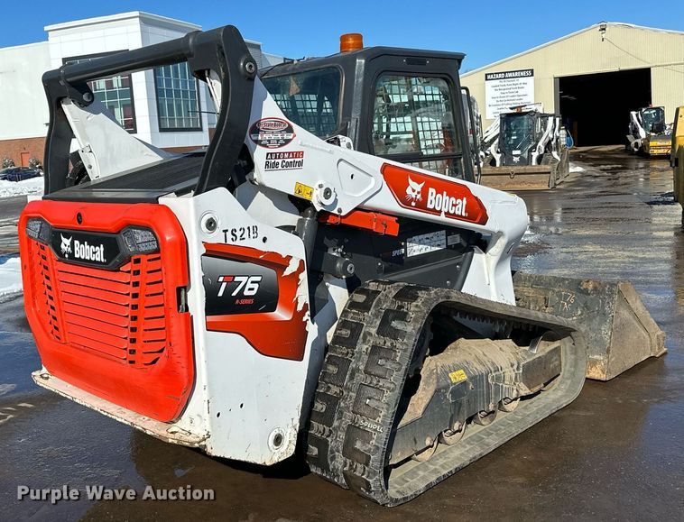 image for item DL7884 2021 Bobcat T76 tracked skid steer loader