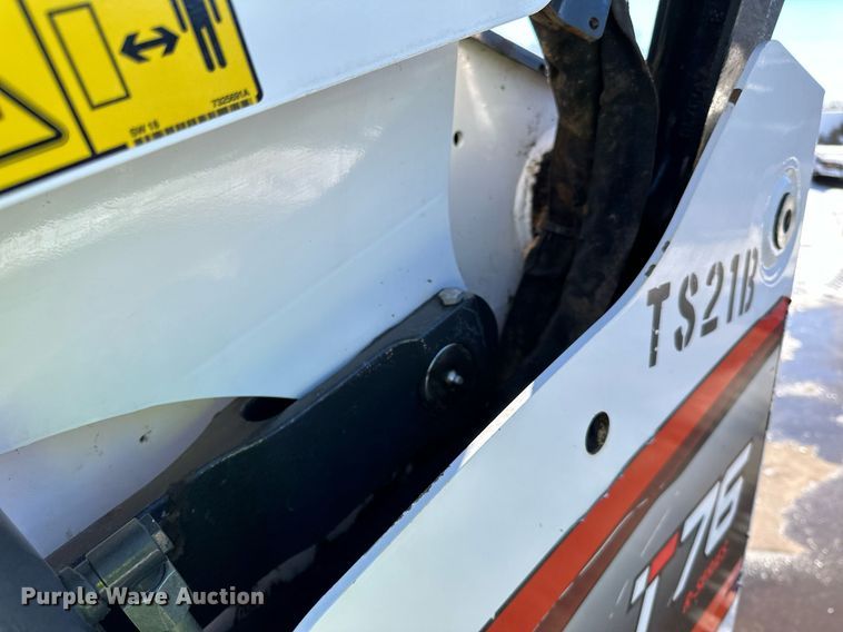 image for item DL7884 2021 Bobcat T76 tracked skid steer loader