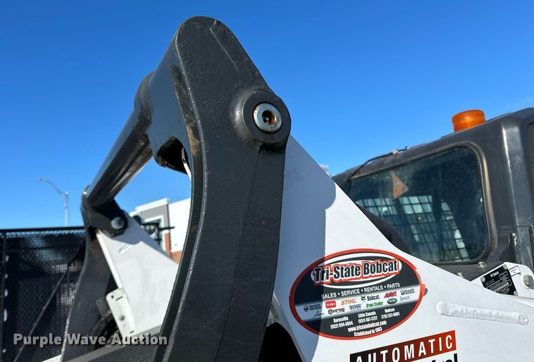 image for item DL7884 2021 Bobcat T76 tracked skid steer loader