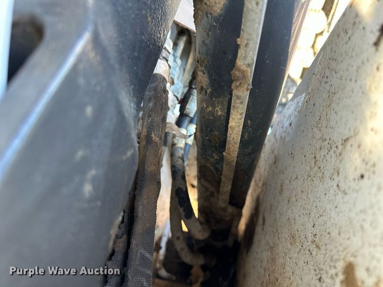 image for item DL7884 2021 Bobcat T76 tracked skid steer loader