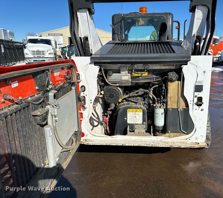 image for item DL7884 2021 Bobcat T76 tracked skid steer loader