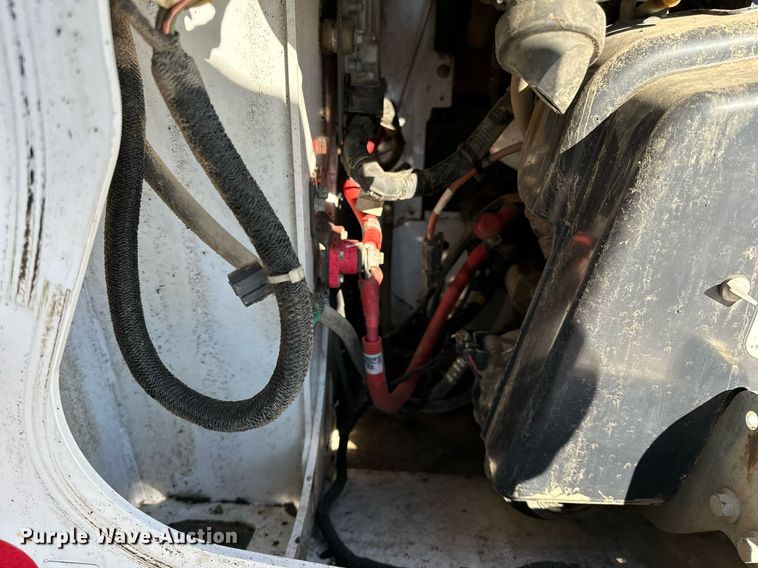 image for item DL7884 2021 Bobcat T76 tracked skid steer loader