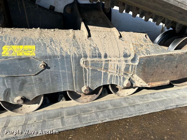 image for item DL7884 2021 Bobcat T76 tracked skid steer loader