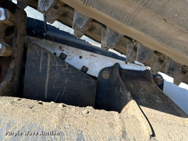 image for item DL7884 2021 Bobcat T76 tracked skid steer loader