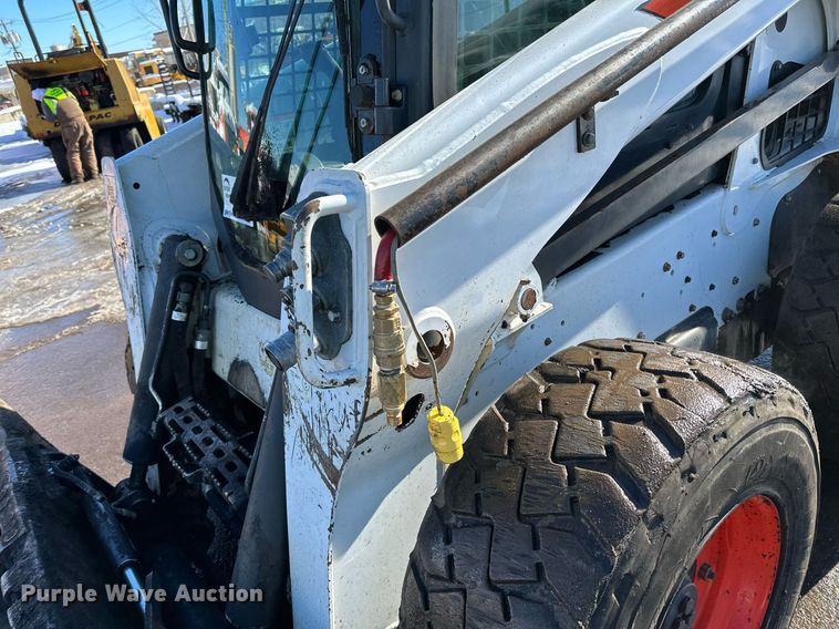 image for item DL7885 2019 Bobcat S770 skid steer loader
