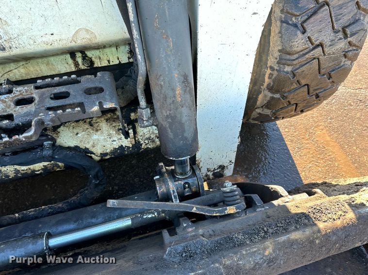 image for item DL7885 2019 Bobcat S770 skid steer loader