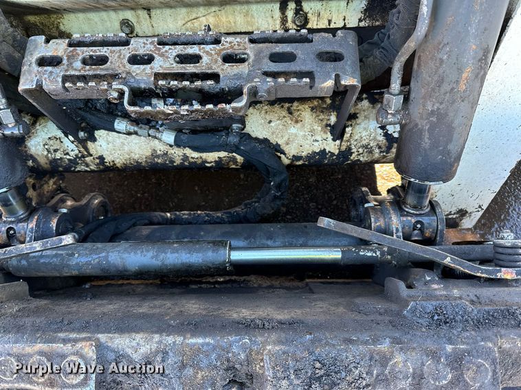 image for item DL7885 2019 Bobcat S770 skid steer loader