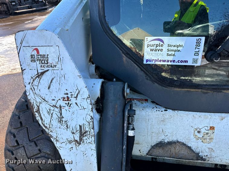 image for item DL7885 2019 Bobcat S770 skid steer loader