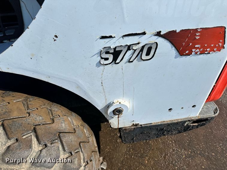 image for item DL7885 2019 Bobcat S770 skid steer loader